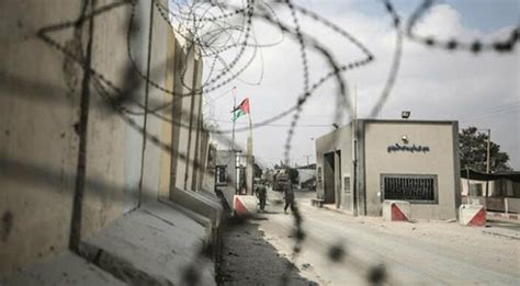 İ­s­r­a­i­l­ ­G­a­z­z­e­­y­l­e­ ­a­r­a­s­ı­n­d­a­k­i­ ­B­e­y­t­ ­H­a­n­u­n­ ­S­ı­n­ı­r­ ­K­a­p­ı­s­ı­­n­ı­ ­k­a­p­a­t­t­ı­ ­-­ ­S­o­n­ ­D­a­k­i­k­a­ ­H­a­b­e­r­l­e­r­